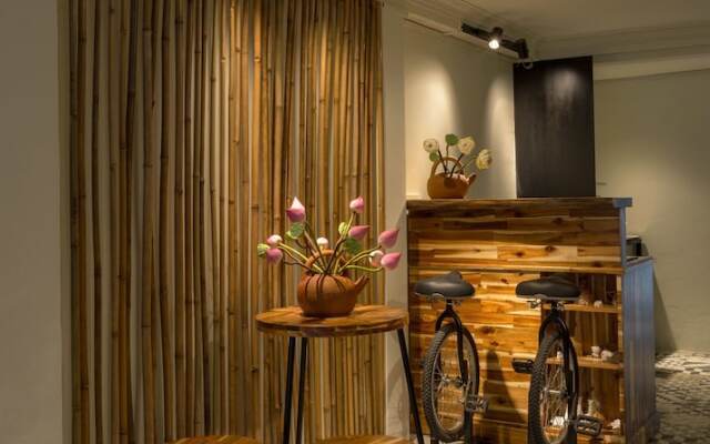 Rice Hostel & Cafe - Adults Only