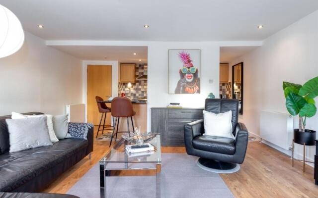 Executive 7 Glasgow City