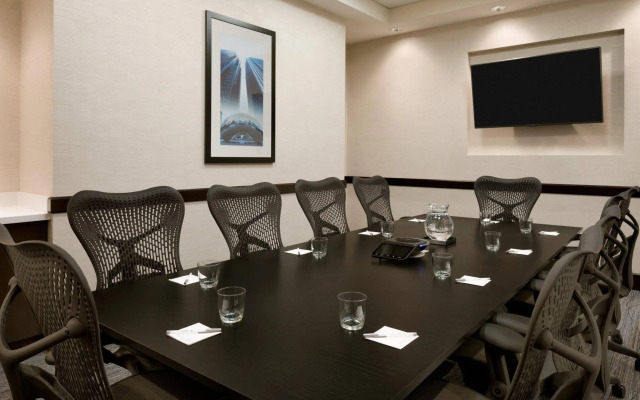 Hampton Inn & Suites Rosemont Chicago O'Hare