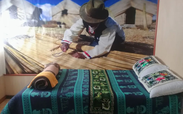 Uros Suma Jakana Lodge