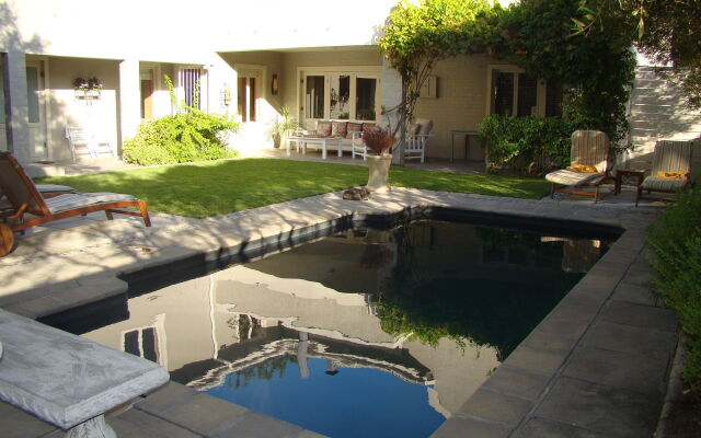 Hermanus Lodge on the Green
