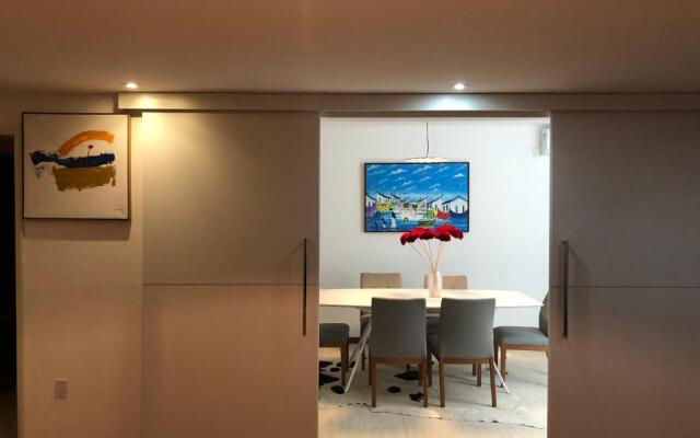 Luxury 3 Bedroom Apartment - Barra