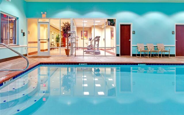 Holiday Inn Express & Suites Millington by IHG