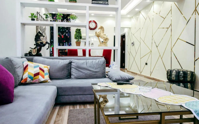 Comtemporary Apartment in Cairo's City Centre