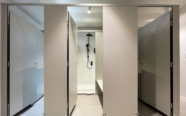 Airone Capsule Hotel