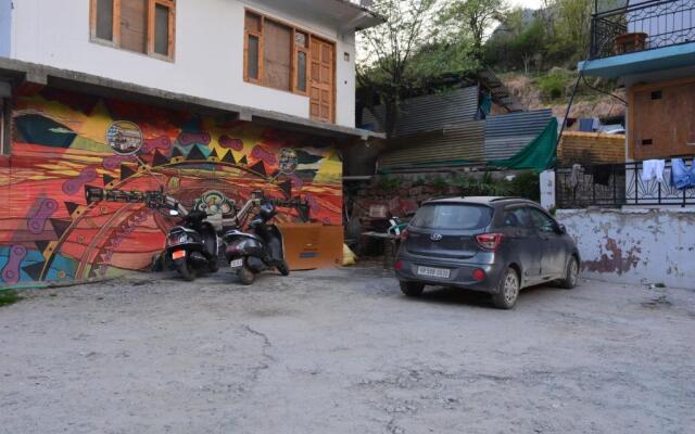 Hotel Neelgiri - Manali Diaries