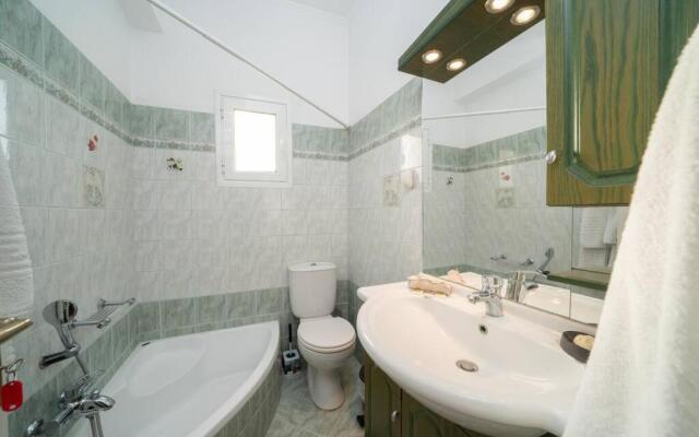 Dimitris Luxury Apartment