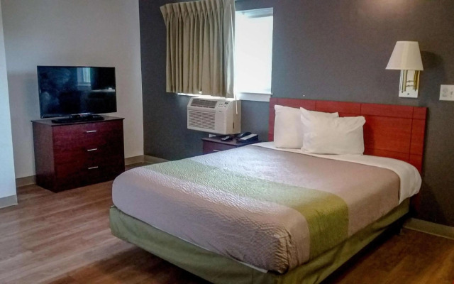 Motel 6 Greensboro, NC - I-40