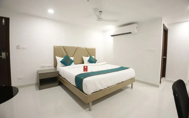 OYO 11411 D Suites