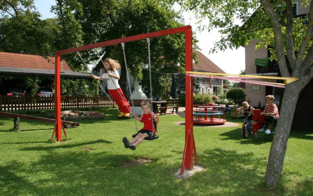 Erlebnisbauernhof Tschom