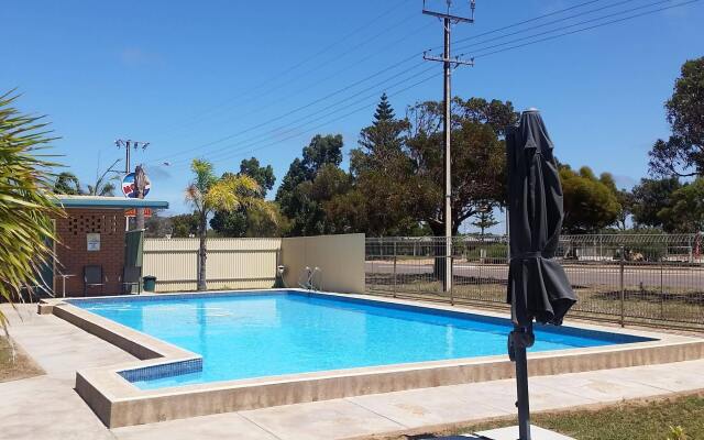 Ceduna East West Motel