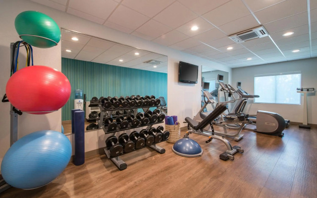 Holiday Inn Express & Suites Columbia-I-26 @ Harbison Blvd by IHG