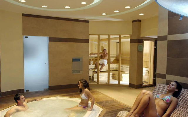 Monte Casa Spa & Wellness