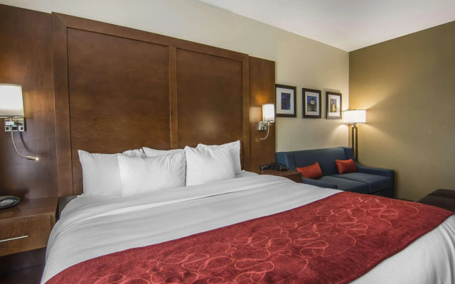 Comfort Suites Regina