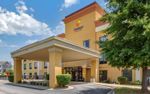 Comfort Suites Clayton - Garner