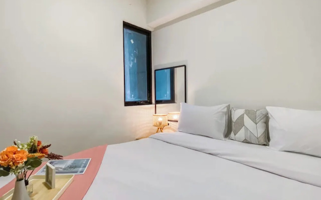 Well Furnished And Comfort 2Br Meikarta Apartment