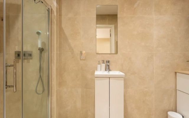 Beautiful 2-bed Apartment in London