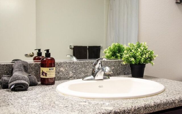 Hollywood VIP Suite on Sunset