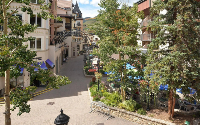 Lionshead Arcade Condo Rentals