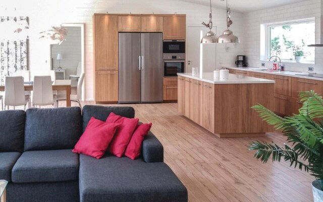 Beautiful Home in Köpingsvik With 3 Bedrooms