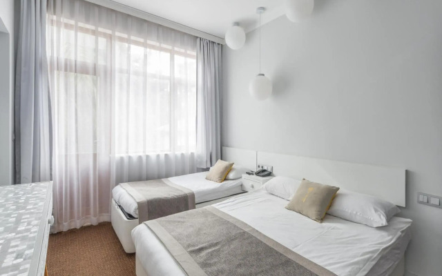 Delight Deluxe Hotel and Spa