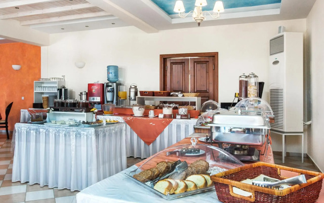 Aeolos Hotel