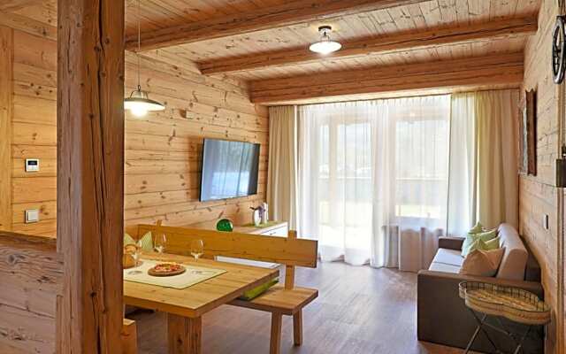 Aurina Lodges