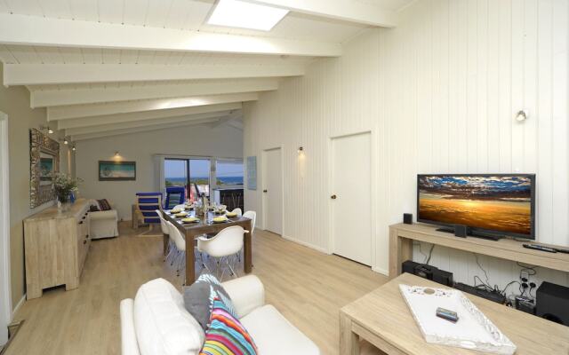 Pet Friendly Lentara St 26 - Fingal Bay