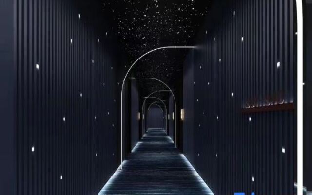 Time Gaming Hotel (Shenzhen North Railway Station)