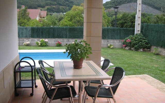 Chalet Elegante Y Funcional Playa