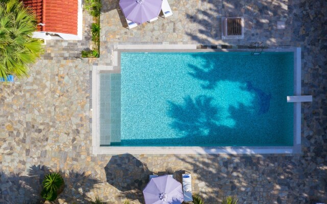 Madia Villa