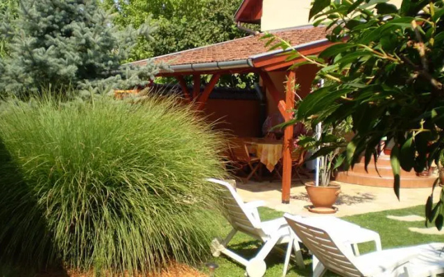 Erika Apartmanház