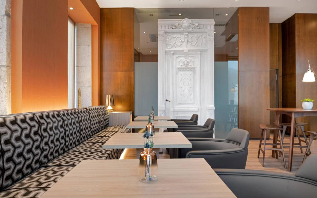 AC Hotel Palacio Universal by Marriott