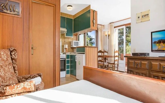 Studio in Spain Near Beach & Mountain Views