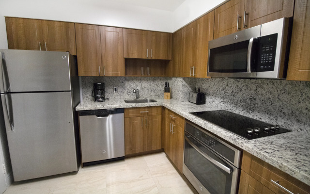 Seacoast Suites on Miami Beach