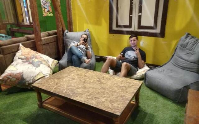 Gnomo Hostel