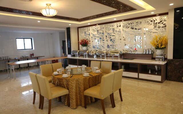 Ha Huy Hotel