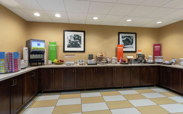 Hampton Inn Bedford