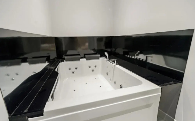 Silkhaus Garden Residence