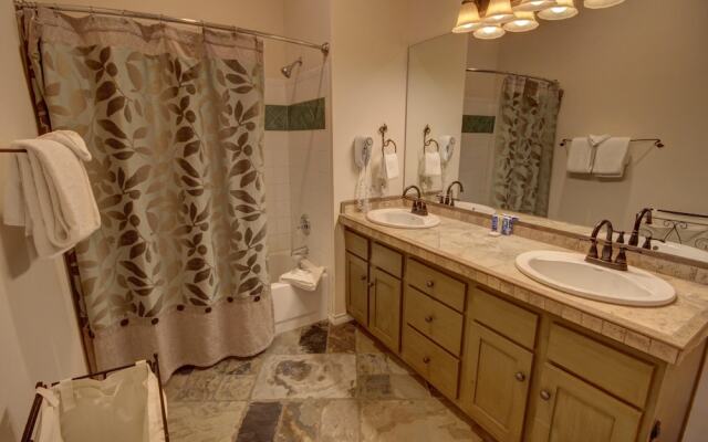 Jack Pine 8025 by SummitCove Vacation Lodging