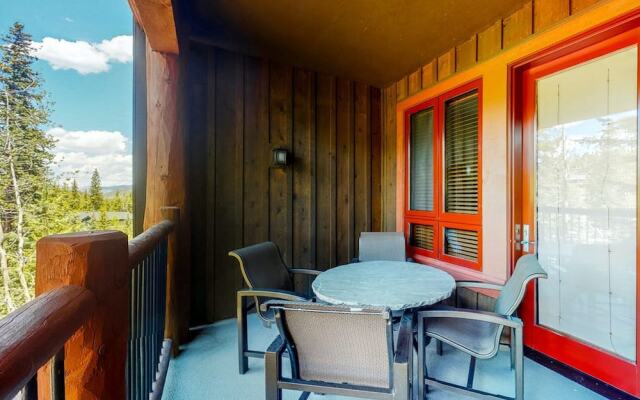 Luxury 2 Bedroom Ski in, Ski out Condo in Breckenridge with Shared Pool, Hot Tub, Arcade, and Bar