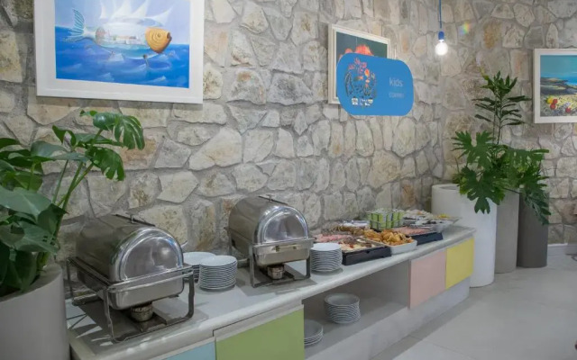 Hotel Village Slovenska Plaza