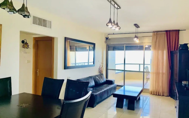 Royal King David Apartment