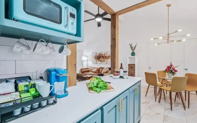 SoCo Oasis Retreat Relax in Comfort