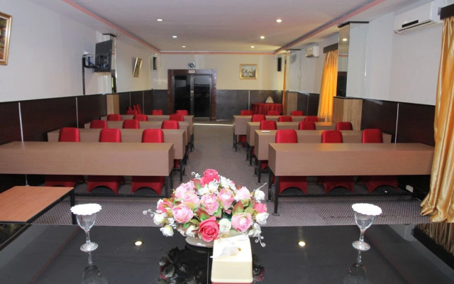 OYO 1264 Brizky Hotel