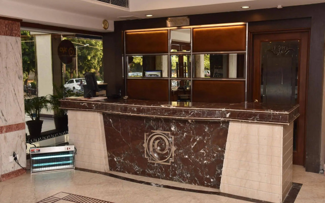 Hotel Park Grand