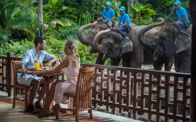 Sanctoo Suites and Villas