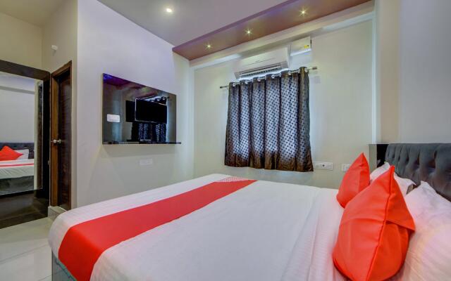 OYO 22425 Hotel Honey Cruise