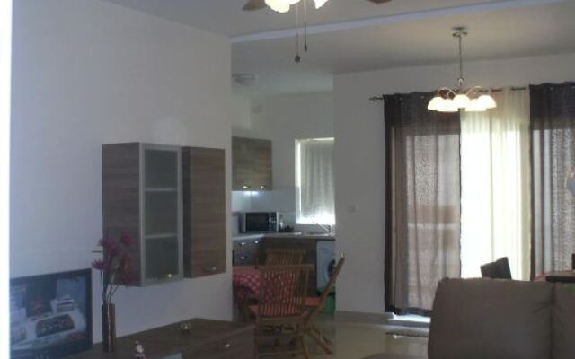 Garden View Apartment