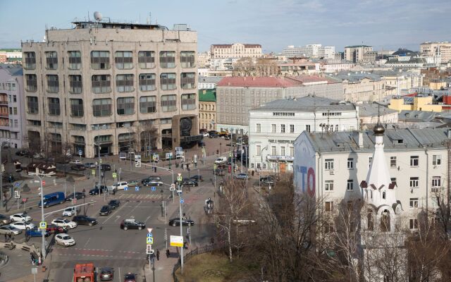 Arbat House Apartments on Bolshaya Nikitskaya